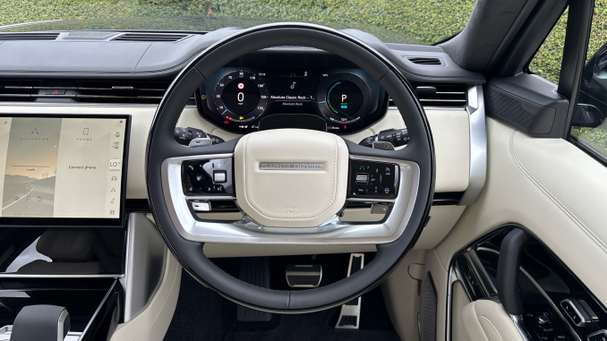 Land Rover Range Rover 3.0 P460e Autobiography 4dr Auto Estate - Image 15